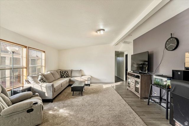 1181 E DEL RIO ST, Holladay, UT 84117