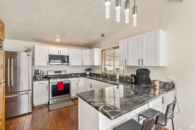 1181 E DEL RIO ST, Holladay, UT 84117