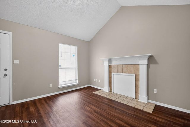 5528 Tiki, 5528, Jackson, MS 39212