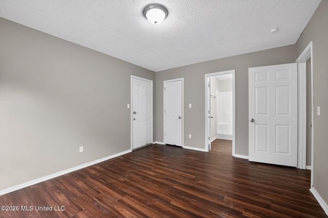 5528 Tiki, 5528, Jackson, MS 39212