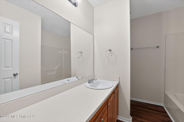5528 Tiki, 5528, Jackson, MS 39212