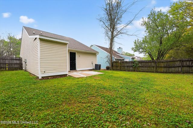 5528 Tiki, 5528, Jackson, MS 39212