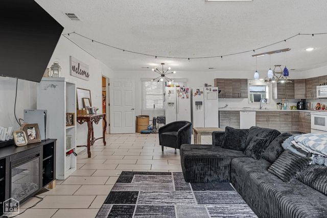 106 Hickox Drive, Jonesboro, AR 72401
