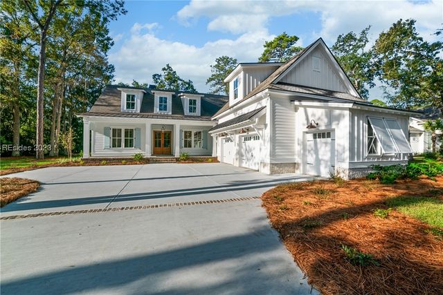 304 Farnsleigh Ave, Bluffton, SC 29910