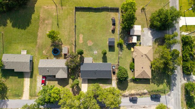 109 S Shaw Street, Tom Bean, TX 75489