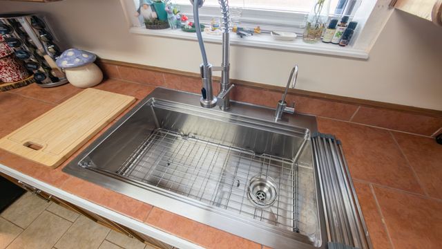 109 S Shaw Street, Tom Bean, TX 75489
