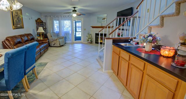 7623 BAYMEADOWS Circle W 2014, Jacksonville, FL 32256