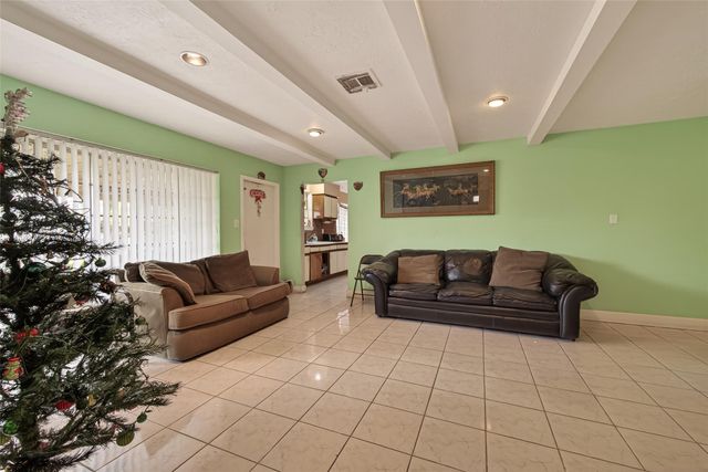 11303 Riderwood Drive, Houston, TX 77099