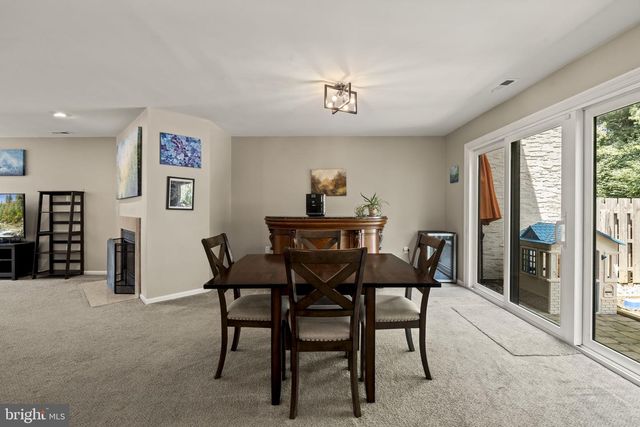 51 WOODMONT DR, Lawrence Township, NJ 08648