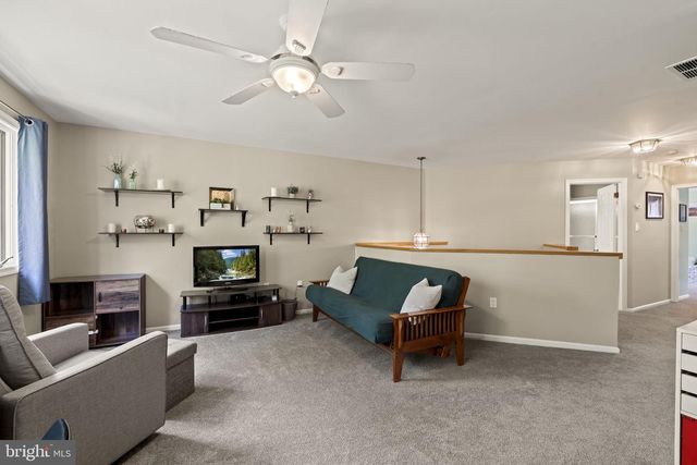 51 WOODMONT DR, Lawrence Township, NJ 08648
