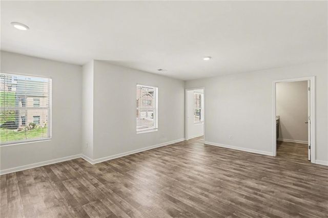6506 Beaver Creek Trail, Atlanta, GA 30349
