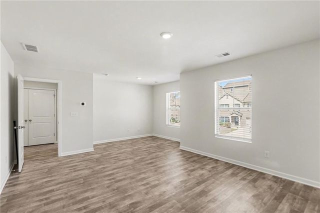 6506 Beaver Creek Trail, Atlanta, GA 30349