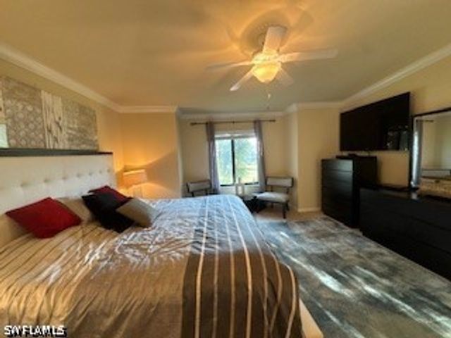 9844 Venezia CIR 721, Naples, FL 34113