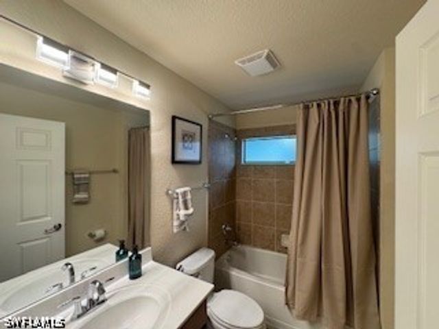 9844 Venezia CIR 721, Naples, FL 34113
