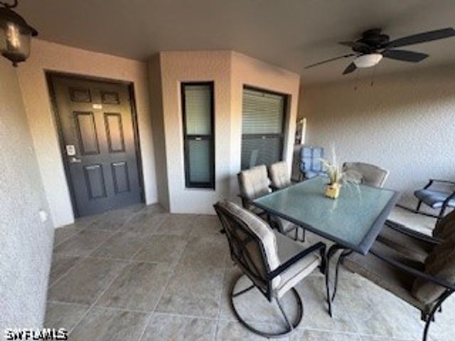 9844 Venezia CIR 721, Naples, FL 34113