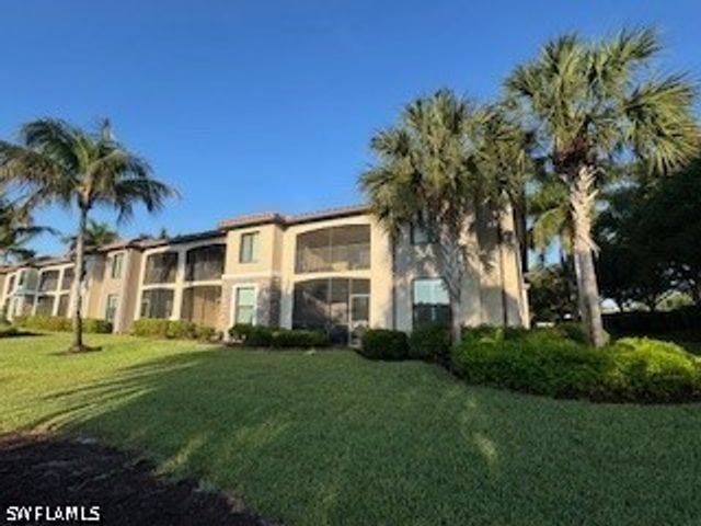 9844 Venezia CIR 721, Naples, FL 34113