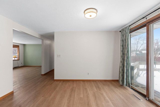 1360 GLEN ROAD, Ashwaubenon, WI 54313