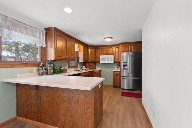 1360 GLEN ROAD, Ashwaubenon, WI 54313