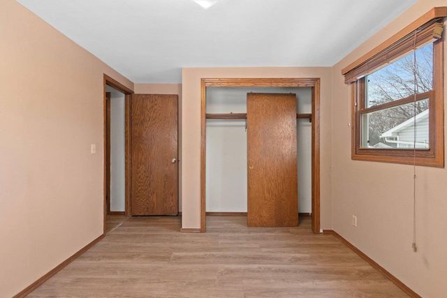 1360 GLEN ROAD, Ashwaubenon, WI 54313