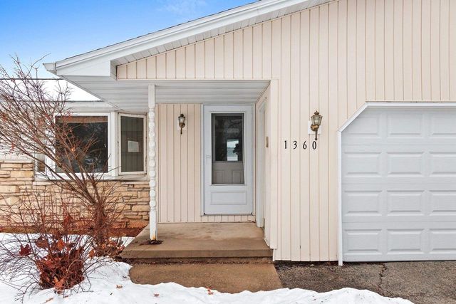 1360 GLEN ROAD, Ashwaubenon, WI 54313