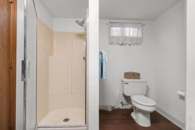 1360 GLEN ROAD, Ashwaubenon, WI 54313