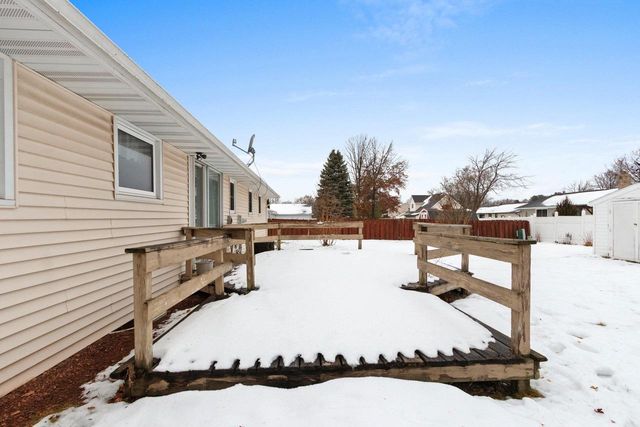 1360 GLEN ROAD, Ashwaubenon, WI 54313