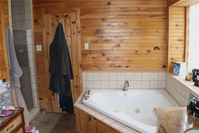 10853 Lakeside Drive, Quinlan, TX 75474