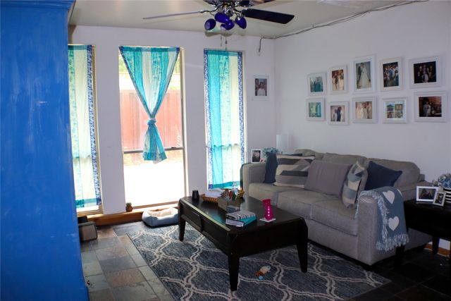 10853 Lakeside Drive, Quinlan, TX 75474