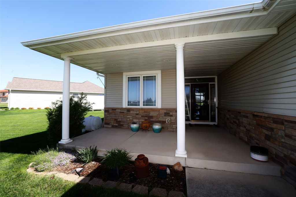 1385 231st Road, Boone, IA 50036