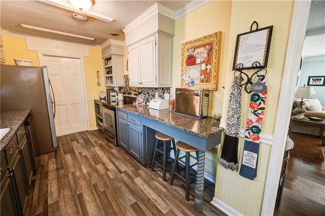 651 Camelot NW Circle, Calhoun, GA 30701