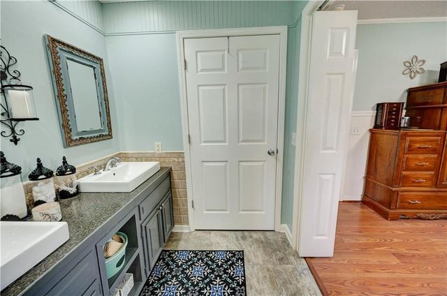 651 Camelot NW Circle, Calhoun, GA 30701