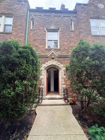 2859 N Kostner Avenue 1, Chicago, IL 60641