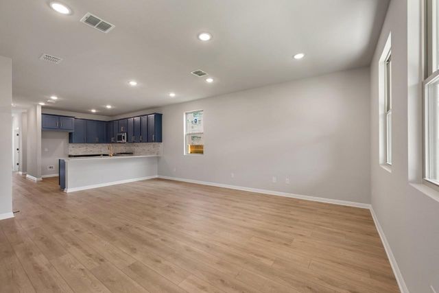 141 Jans WAY, Georgetown, TX 78626