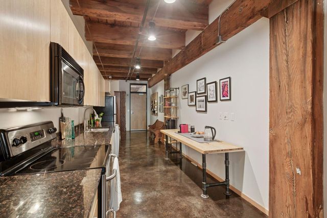 406 Wacouta Street 304, Saint Paul, MN 55101