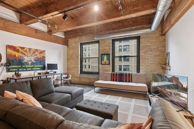 406 Wacouta Street 304, Saint Paul, MN 55101