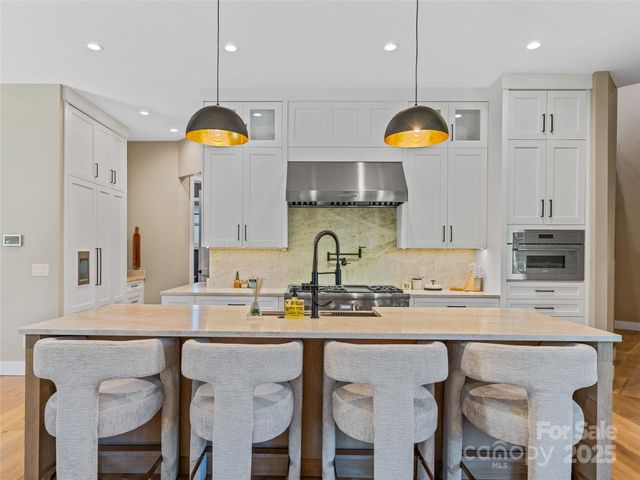 374 Turkey Roost Road, Sapphire, NC 28768