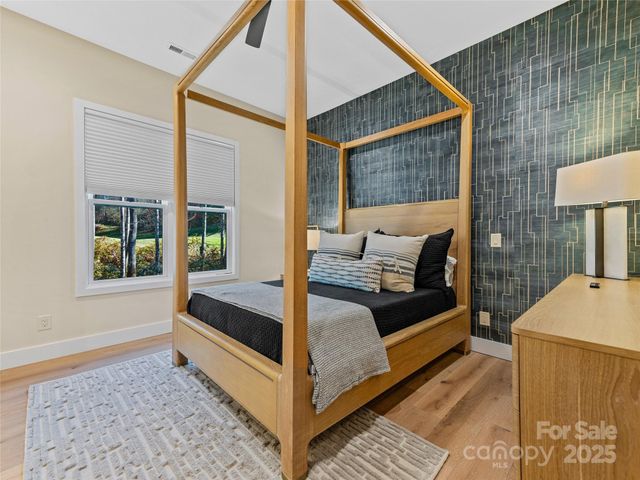 374 Turkey Roost Road, Sapphire, NC 28768