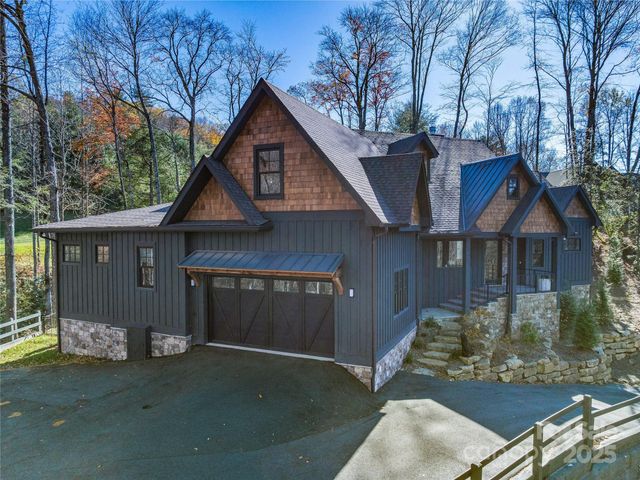 374 Turkey Roost Road, Sapphire, NC 28768