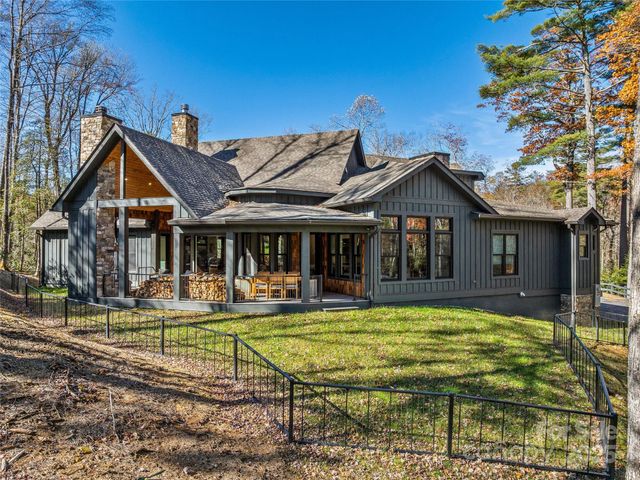 374 Turkey Roost Road, Sapphire, NC 28768