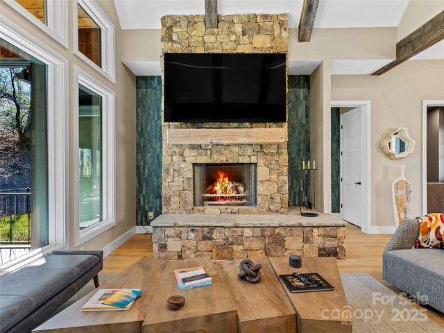 374 Turkey Roost Road, Sapphire, NC 28768