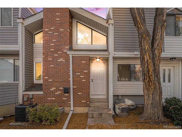 87 S Nome St, Aurora, CO 80012