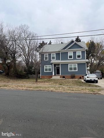 4222 LAMARRE DR, Fairfax, VA 22030