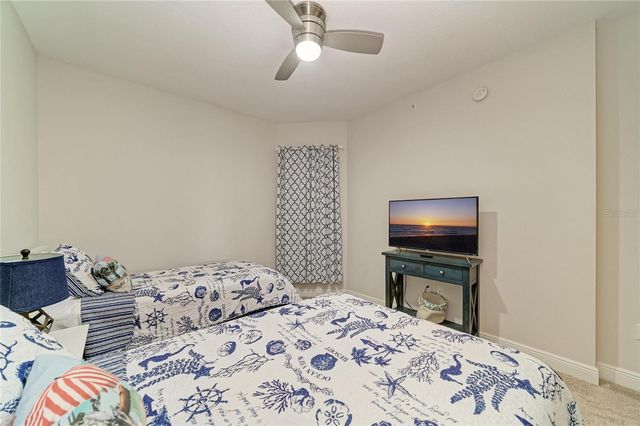 392 ARUBA CIRCLE 102, Bradenton, FL 34209