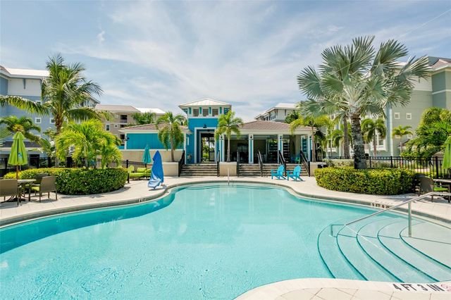 392 ARUBA CIRCLE 102, Bradenton, FL 34209