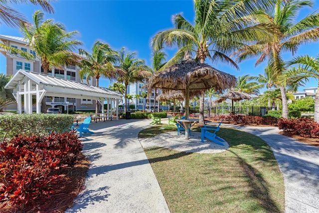 392 ARUBA CIRCLE 102, Bradenton, FL 34209