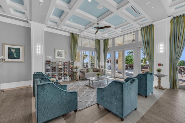 392 ARUBA CIRCLE 102, Bradenton, FL 34209