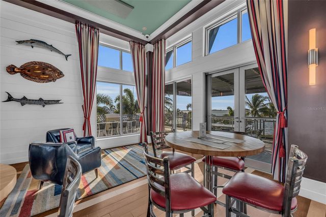 392 ARUBA CIRCLE 102, Bradenton, FL 34209