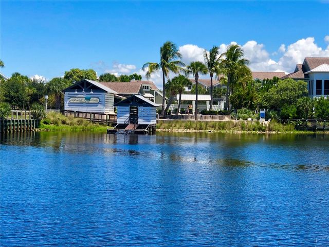 392 ARUBA CIRCLE 102, Bradenton, FL 34209