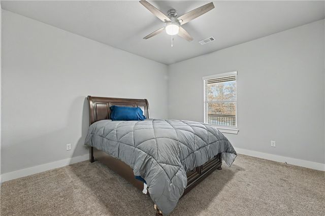 21 Salen Lane, Bella Vista, AR 72715