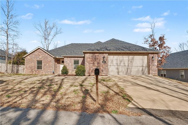 21 Salen Lane, Bella Vista, AR 72715